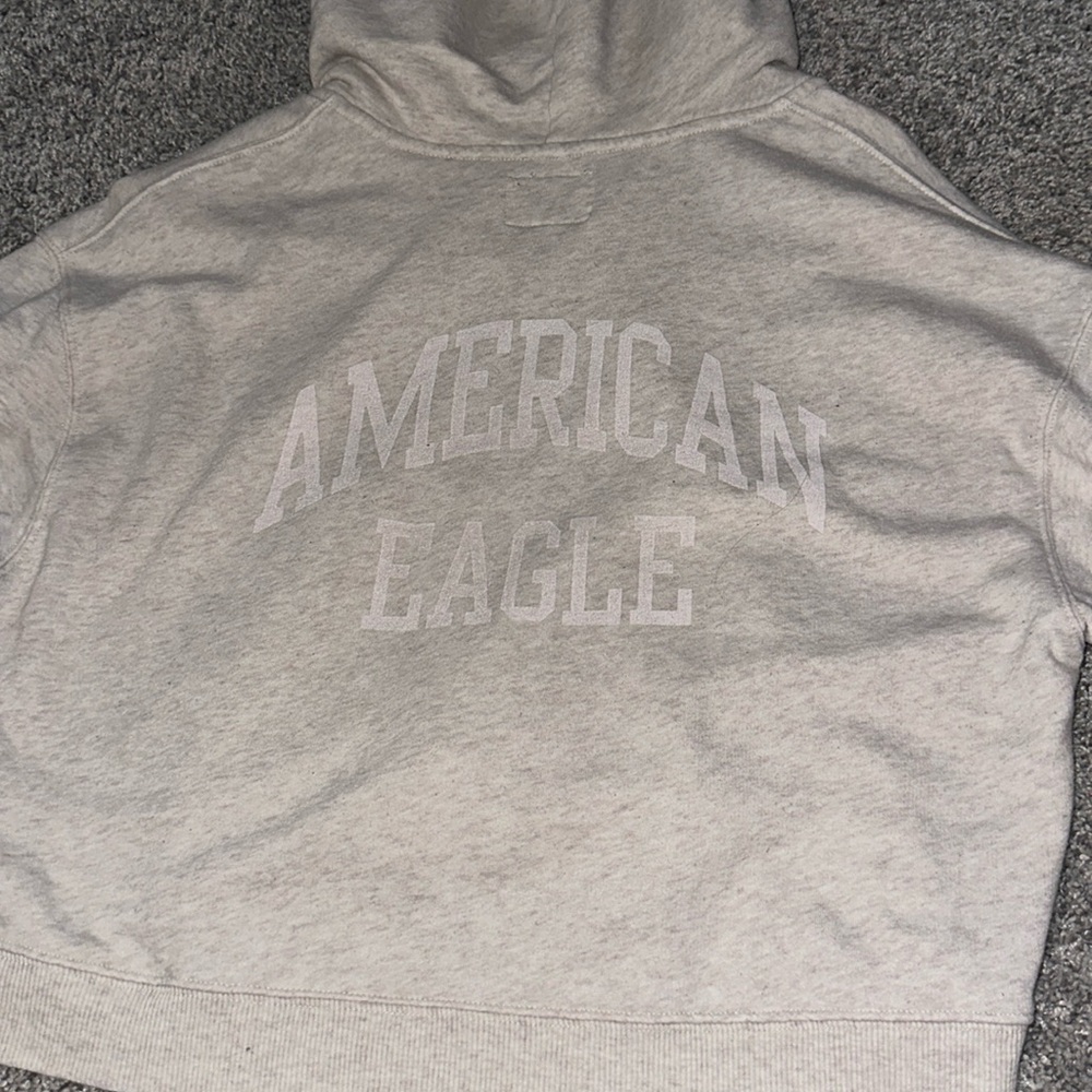 American Eagle cropped hoodie